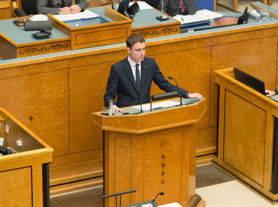 Riigikogu täiskogu istung 4.november 2014